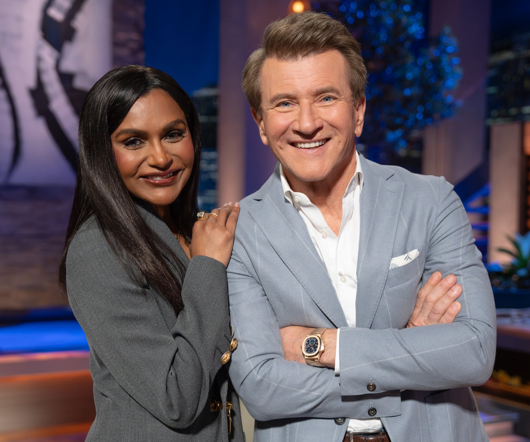 On set with guest ‘Shark’ Mindy Kaling